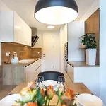 Apartman Beachfront Duplex With Stunning View Bled