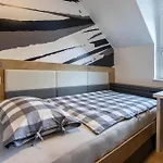 Beachfront Duplex With Stunning View Apartman Bled