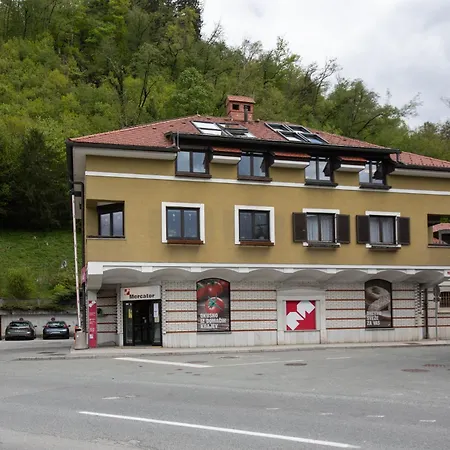 Apartman Beachfront Duplex With Stunning View *